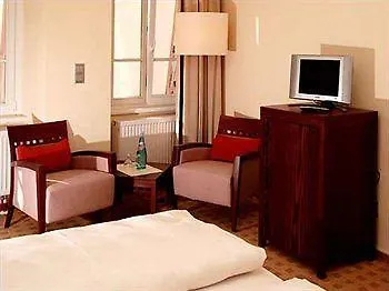 Hotel Merian 3*