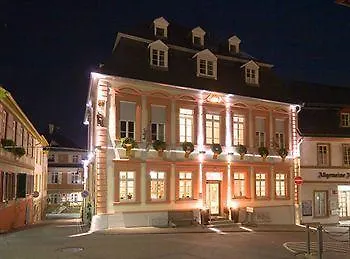 Merian Hotel 3*